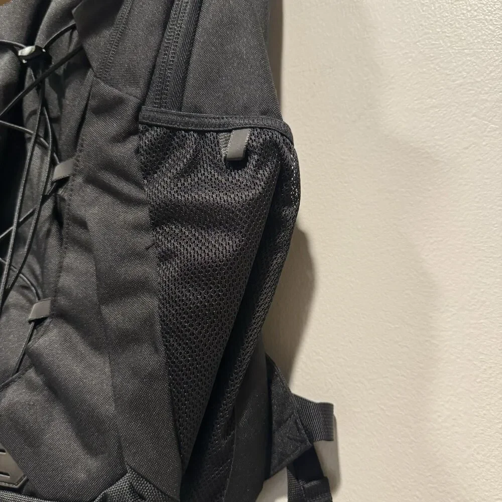 NWT North Face Jester Backpack Black FlexVent Laptop School Travel Daypack Hike - Picture 5 of 11